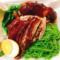 เฮงเฮงเฮงเตี๋ยวโฟยำ สามแยกกระทุ่มแบน ทางไปมหาชัย