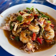 ข้าวผัด ตานิ่ม