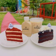 OverWeight café and bistro -