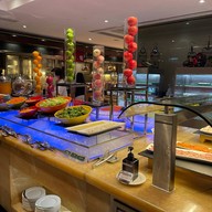 Bistro On The Mile Holiday Inn Golden Mile