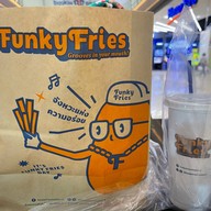 Funky Fries เมกะบางนา