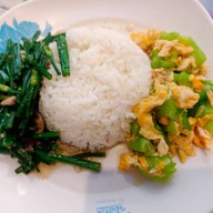 เมนูของร้าน นั่งกินลมชมเขาวัง