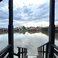 อาลมดี เบอร์เกอร์ กาแฟ สปาเกตตี้ บางกรวย-ราชพฤกษ์