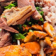 ก๋วยเตี๋ยว ริมทาง