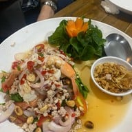 เมนูของร้าน ครัวบ้านผักหวาน 1 นครอินทร์