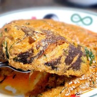 ร้านแกงหอยขม (พันล้าน) บ้านหม้อ
