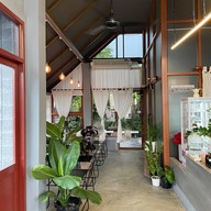 Flip n' Flow Home Cafe and Bakehouse