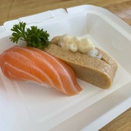 Super salmon take away อ่าวอุดม