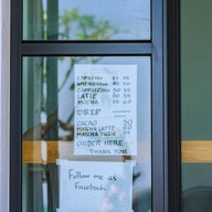 หน้าร้าน 68 Coffee