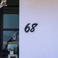 หน้าร้าน 68 Coffee