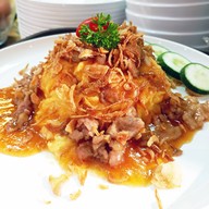 เมนูของร้าน ยักษ์ใหญ่ไข่ข้น กรูเมท์ มาร์เก็ต สถานนีรถไฟใต้ดิน ลาดพร้าว