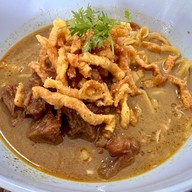 เมนูของร้าน ข้าวซอยบ้านแป้น