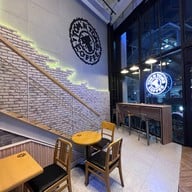 TOM N TOMS COFFEE Sukhumvit 15