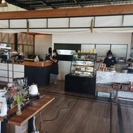 บรรยากาศ RIVA Floating Cafe ปานเทวี ริเวอร์ไซด์ รีสอร์ท แอนด์ สปา