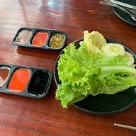 ขนมจีบ, ซาลาเปา, โจ๊ก, ข้าวต้ม, ก๋วยจั๊บ, ข้าวต้มปลา, บะกุดเต๋, ไข่กะทะ, ปาท่องโก๋, ชา กาแฟ by นึ่งเ ลาดกระบัง 54