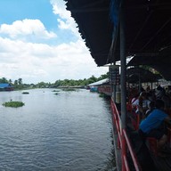 บรรยากาศ หงส์หยกขนมถ้วยใบเตยโบราณ -