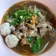 เตี๋ยวเรือเนื้อหอม by สี่บ่าว(ต้นตำรับ)ฮาลาล ตรงข้ามลานจอดรถบิ๊กซีคลองแห