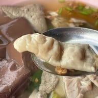 ต้มเลือดหมูโคตรอร่อย สาขาเดียวในอยุธยา สูตรเยาวราชแท้ตำนานกว่า40ปี