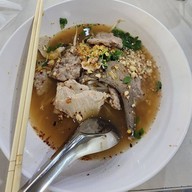 ก๋วยเตี๋ยวหมูโบราณ บองมาร์เช่