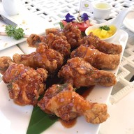 Durianism Cafe Chiangrai เชียงราย