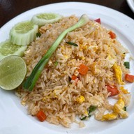 กุ๊กอาหารทะเล ซอยประปา ศรีราชา