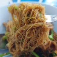 ราดหน้ายอดผักเอ็มไพร์ เจ้าเก่าถนนจันทน์ ถนนจันทน์ ซอยจันทน์ 23/2