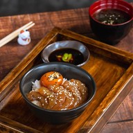 ยำนัวส์ วาบิซาบิ หัวหิน