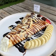 Tree House Cafe & Restaurant