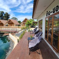 ข้าง-มอ คาเฟ่