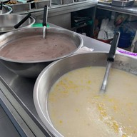 ข้าวแกงมโนราห์