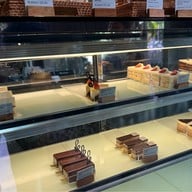 BROWN Coffee& bakery เสียมเรียบ