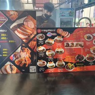 หน้าร้าน ขาหมูกรอบ บายเชฟเดย์ โลตัส รังสิต