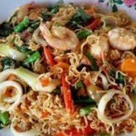 ธงชัยข้าวแกงอาหารตามสั่ง กระบี่