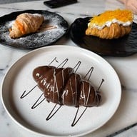 Pink Salmon Eatery &Bar