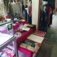 บรรยากาศ ตลาดริมเมย