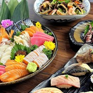 Sugoi Sushi สุโก่ย ซูชิ แซลมอนสดนอร์เวย์