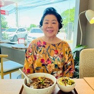 บรรยากาศ Trailer Coffee Suriwong Book Center