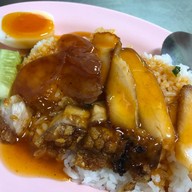หมูกรอบ อพอลโล  ถนนสุขุมวิท ชลบุรี