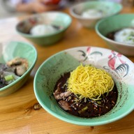 เมนูของร้าน ป. ประทีป ก๋วยเตี๋ยวเรือ บางปลา สาขาบางปลา