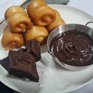 ร้านอาหารไผ่คู่ มอนอ