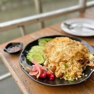 เมนูของร้าน De Canal Cafe เดอคาแนลซีฟู้ดฮาลาลริมคลอง สุขสวัสดิ์66