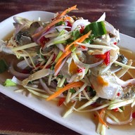 ร้านป้าซิ้วส้มตำ-ยำปูเย็น แหลมฉบัง