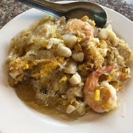 ครูหมู(ร้านต้นตระกูลยมจินดา)