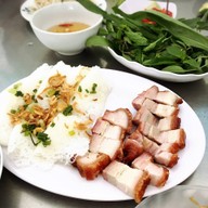 Quan pho hong