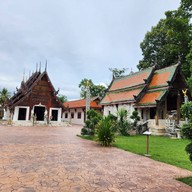 วัดประตูป่อง (ม)