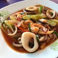 โรจน์ ซีฟู้ด
