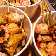 นาเมะโอเด้ง หม่าล่า - ลูกชิ้นญี่ปุ่นเลือกได้ตามสั่ง