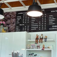 ต้นนา คาเฟ่ TONNA CAFE