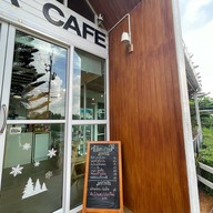 ต้นนา คาเฟ่ TONNA CAFE