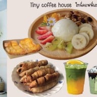 Tiny coffee house ร้านในซอยข้างบ้าน (ไทนี่คอฟฟี่เฮาส์) วังทองซอย8/3